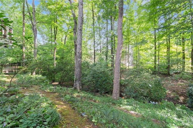 2312 Woodsfield Court NE, Marietta, GA 30062