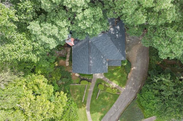 2312 Woodsfield Court NE, Marietta, GA 30062