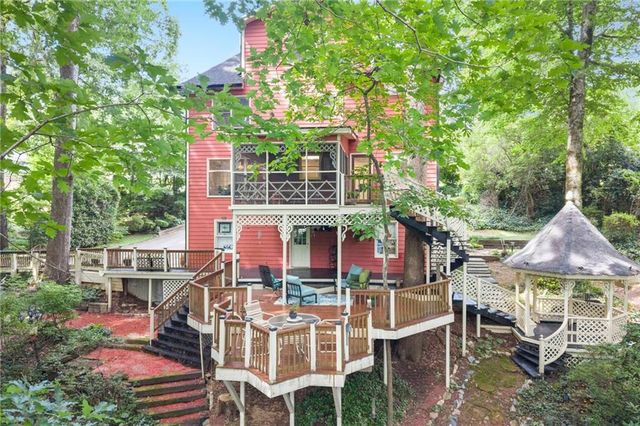 2312 Woodsfield Court NE, Marietta, GA 30062