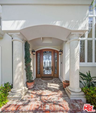 10814 Savona Road, Los Angeles, CA 90077