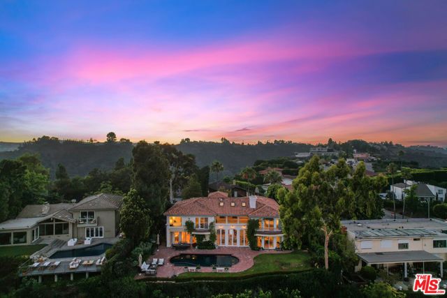 10814 Savona Road, Los Angeles, CA 90077