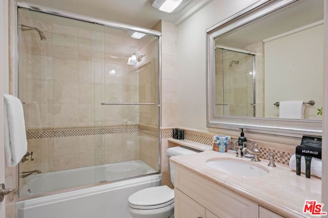 10814 Savona Road, Los Angeles, CA 90077