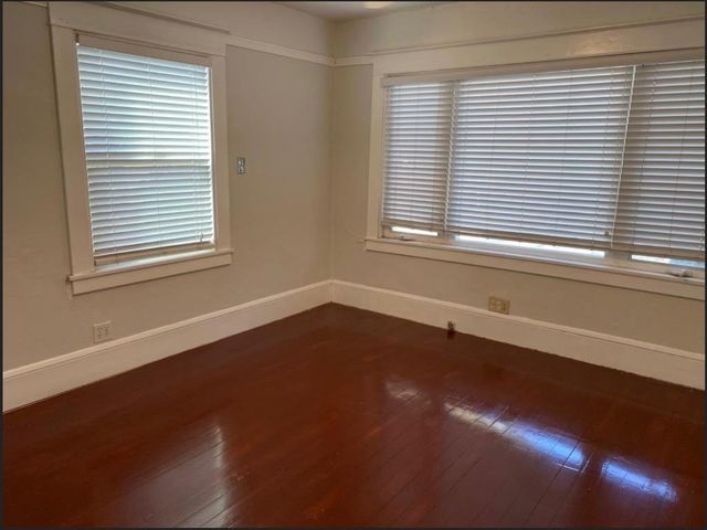 14 E Ellis St, Stockton, CA 95204