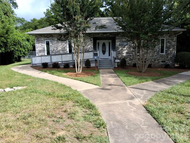 1903 Wellington Hills Circle, Salisbury, NC 28147