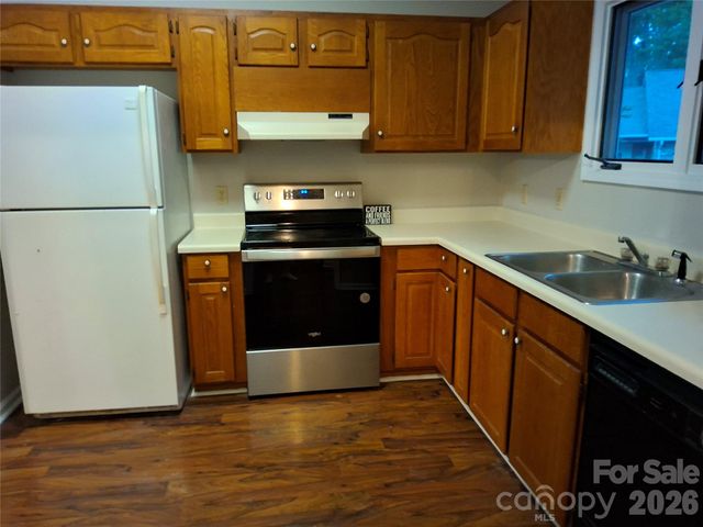 1903 Wellington Hills Circle, Salisbury, NC 28147