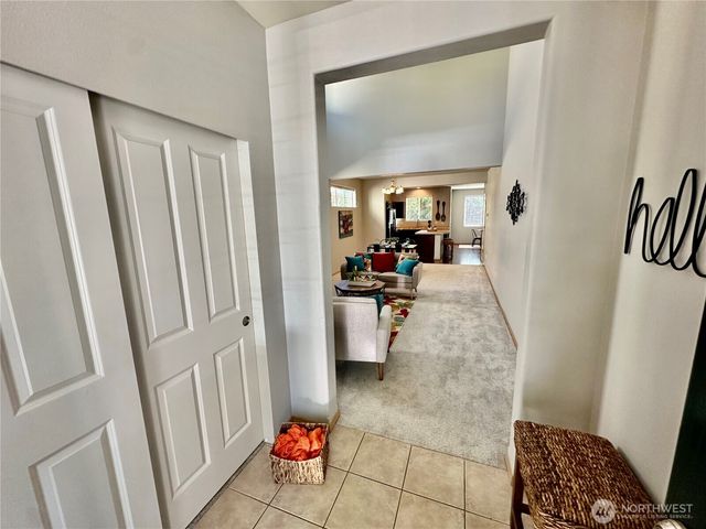 5645 56th Loop SE, Lacey, WA 98503