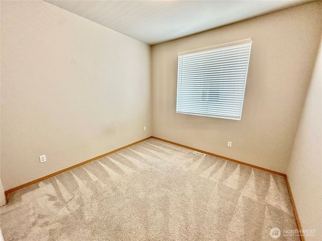5645 56th Loop SE, Lacey, WA 98503