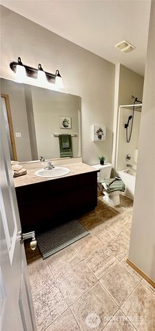 5645 56th Loop SE, Lacey, WA 98503