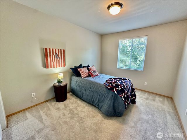 5645 56th Loop SE, Lacey, WA 98503
