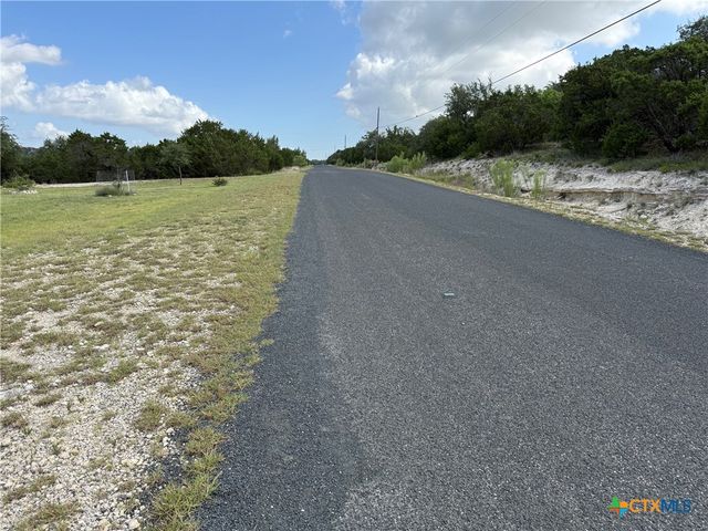 155 LIPIZZAN Lane, Spring Branch, TX 78070