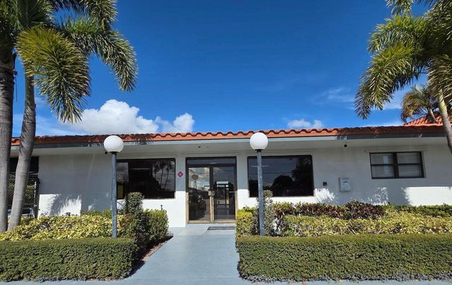 2001 W Woolbright Road F101, Boynton Beach, FL 33426