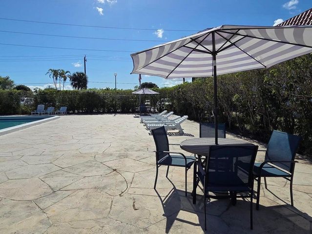2001 W Woolbright Road F101, Boynton Beach, FL 33426