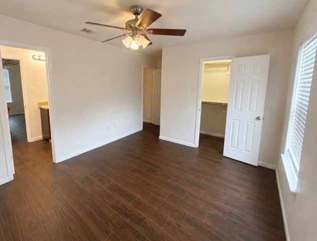 6837 Larkstone Street A, Houston, TX 77028
