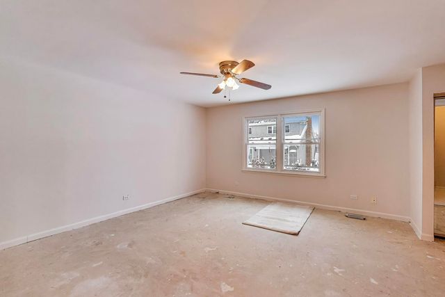 632 Independence Avenue, Westmont, IL 60559