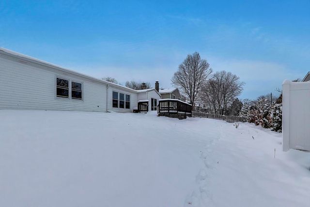 632 Independence Avenue, Westmont, IL 60559