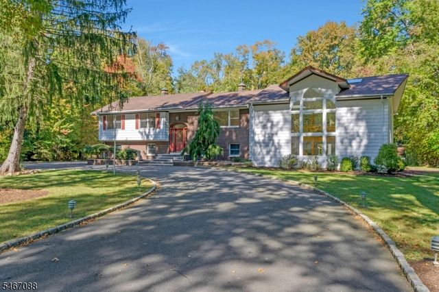 24 Sage Drive, Warren Twp., NJ 07059