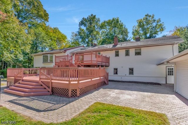 24 Sage Drive, Warren Twp., NJ 07059