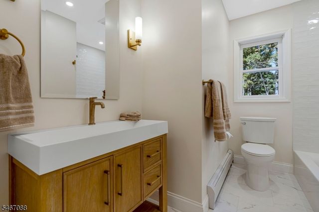 24 Sage Drive, Warren Twp., NJ 07059
