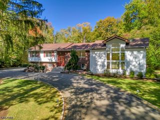 24 Sage Drive, Warren Twp., NJ 07059