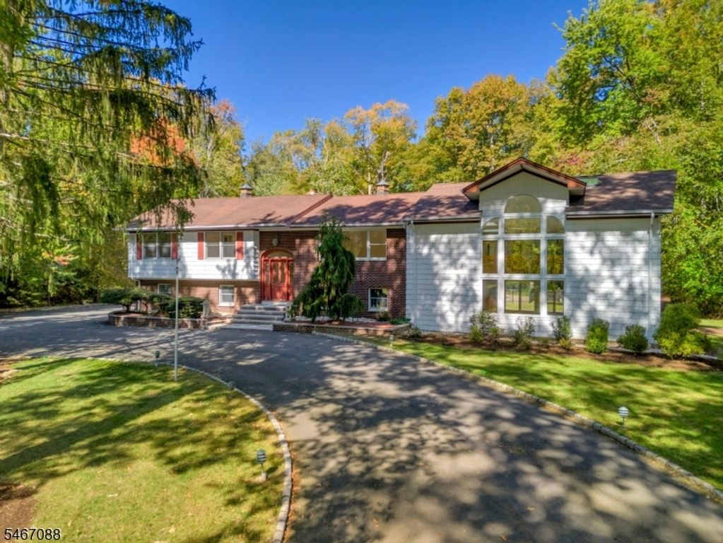 24 Sage Drive, Warren Twp., NJ 07059 — exterior