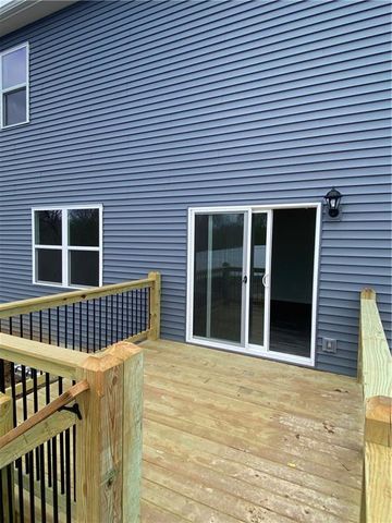 521 Ella's Way, Liberty, MO 64068