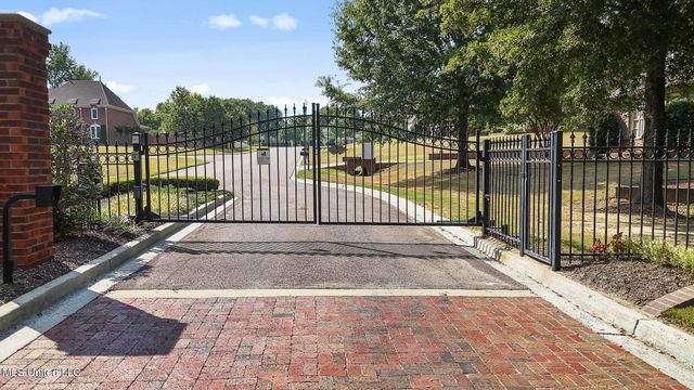2147 Chancellor Cove, Nesbit, MS 38651