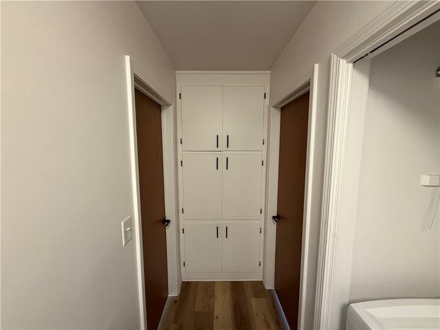 2854 N Loxley Avenue, Fayetteville, AR 72703