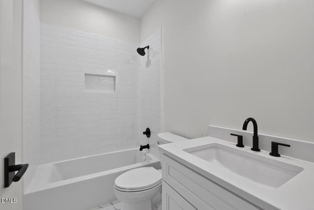 6048 Montgomery Ests Road, Hillsborough, NC 27278