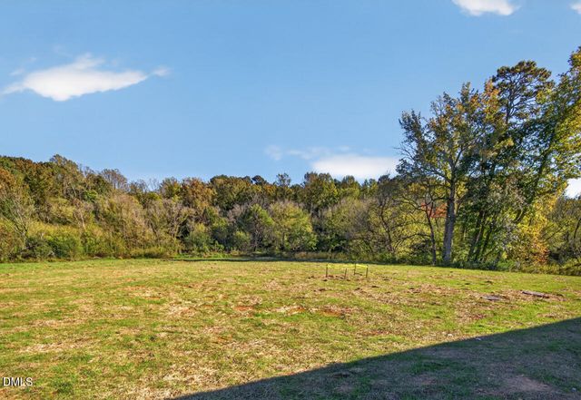 6048 Montgomery Ests Road, Hillsborough, NC 27278