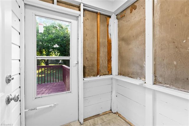 1444 Irving Street, Winston-salem, NC 27103