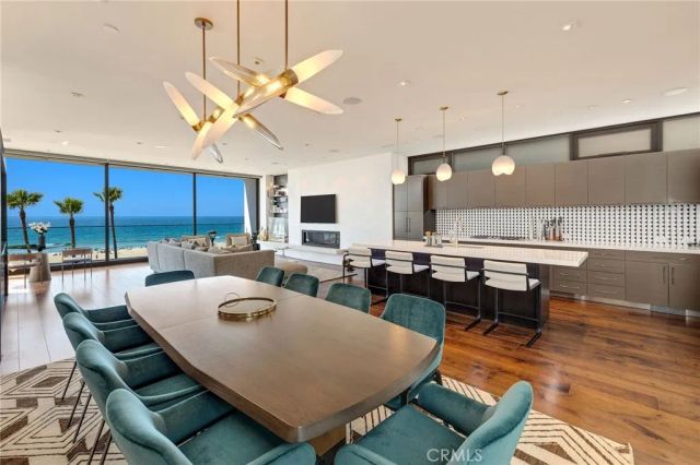 1204 The Strand, Manhattan Beach, CA 90266