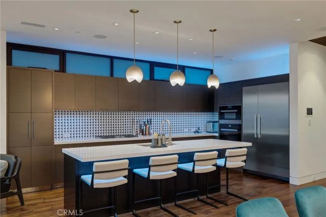 1204 The Strand, Manhattan Beach, CA 90266