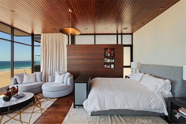 1204 The Strand, Manhattan Beach, CA 90266