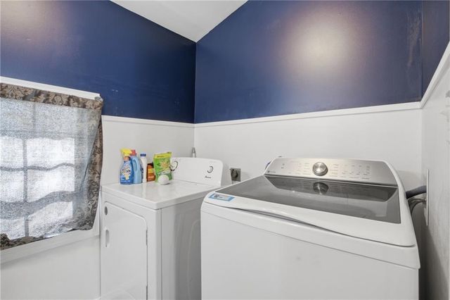 312 Pine Street, Leavenworth, KS 66048