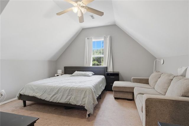 312 Pine Street, Leavenworth, KS 66048