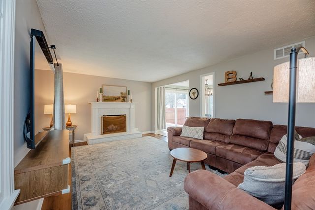 766 Somerset Dr Drive, Webster, NY 14580