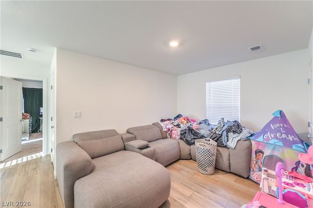 7310 Copper Grove Avenue, Las Vegas, NV 89113
