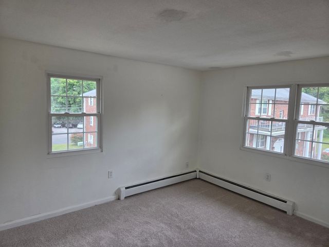 428 Great Rd 17, Acton, MA 01720