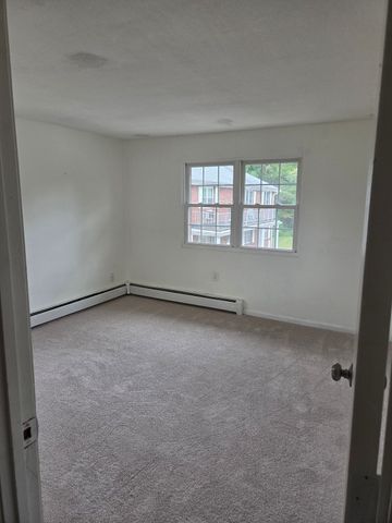 428 Great Rd 17, Acton, MA 01720