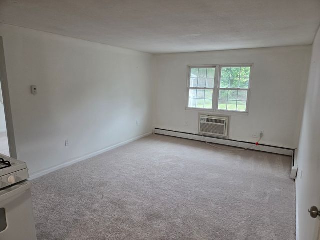 428 Great Rd 17, Acton, MA 01720