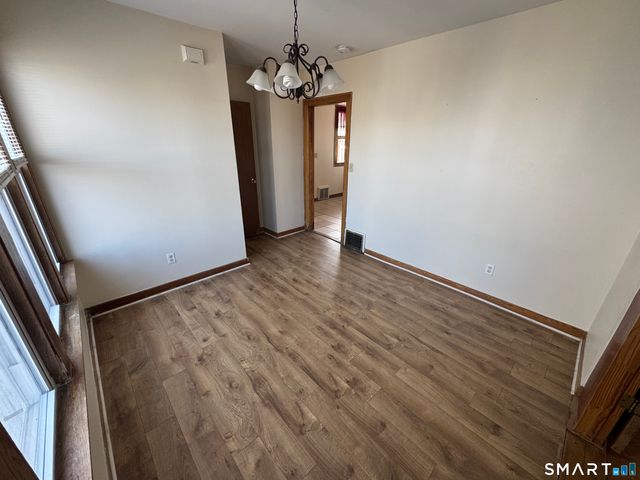 1097 Dixwell Avenue, Hamden, CT 06514