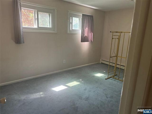 10 Kinderkamack Road 1, Woodcliff Lake, NJ 07677