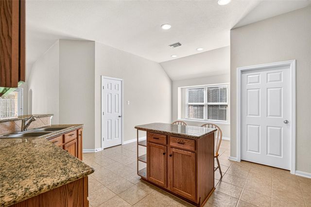 5119 Camarosa Drive, Pasadena, TX 77504