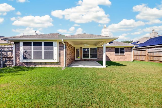 5119 Camarosa Drive, Pasadena, TX 77504