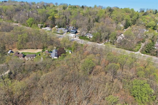 15161 Hillside, Lakeside, MI 49116