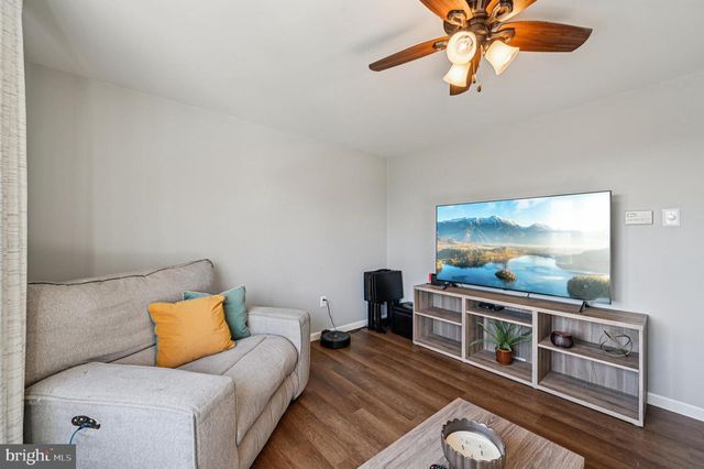 6100 MOUNTAIN CHURCH RD, Jefferson, MD 21755