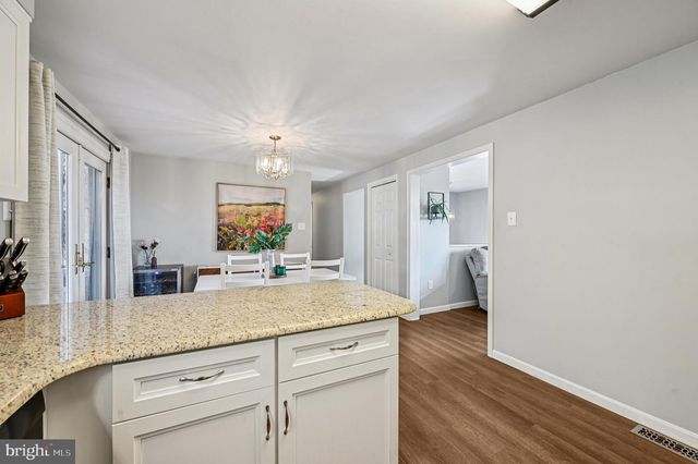 6100 MOUNTAIN CHURCH RD, Jefferson, MD 21755