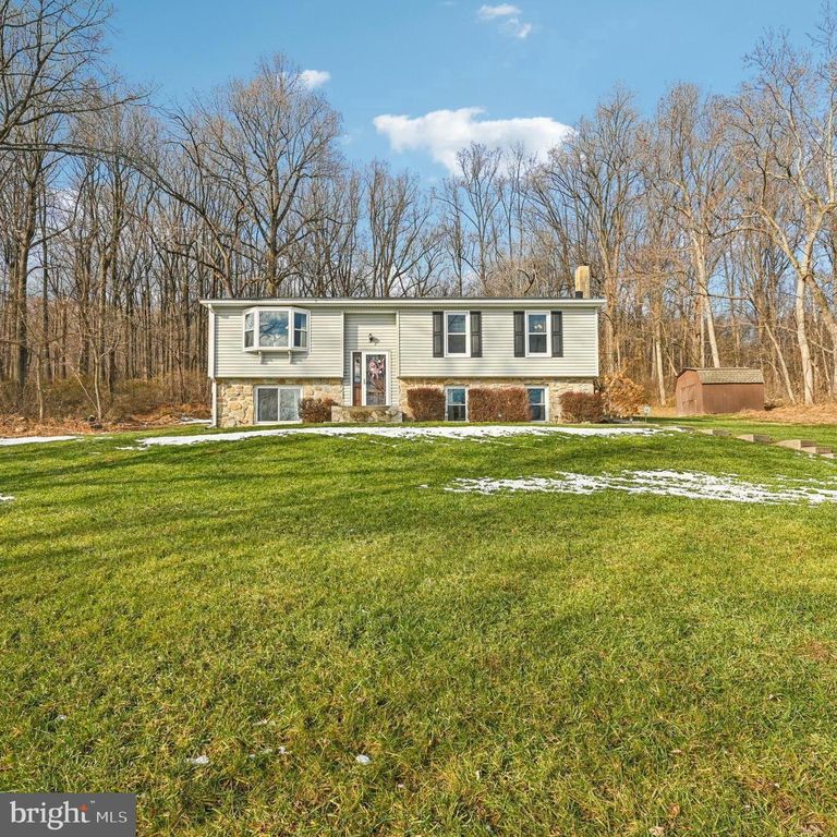 6100 MOUNTAIN CHURCH RD, Jefferson, MD 21755