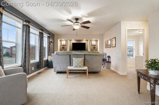 6267 Imperial Dr., Fenton, MI 48430