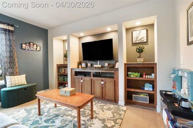 6267 Imperial Dr., Fenton, MI 48430
